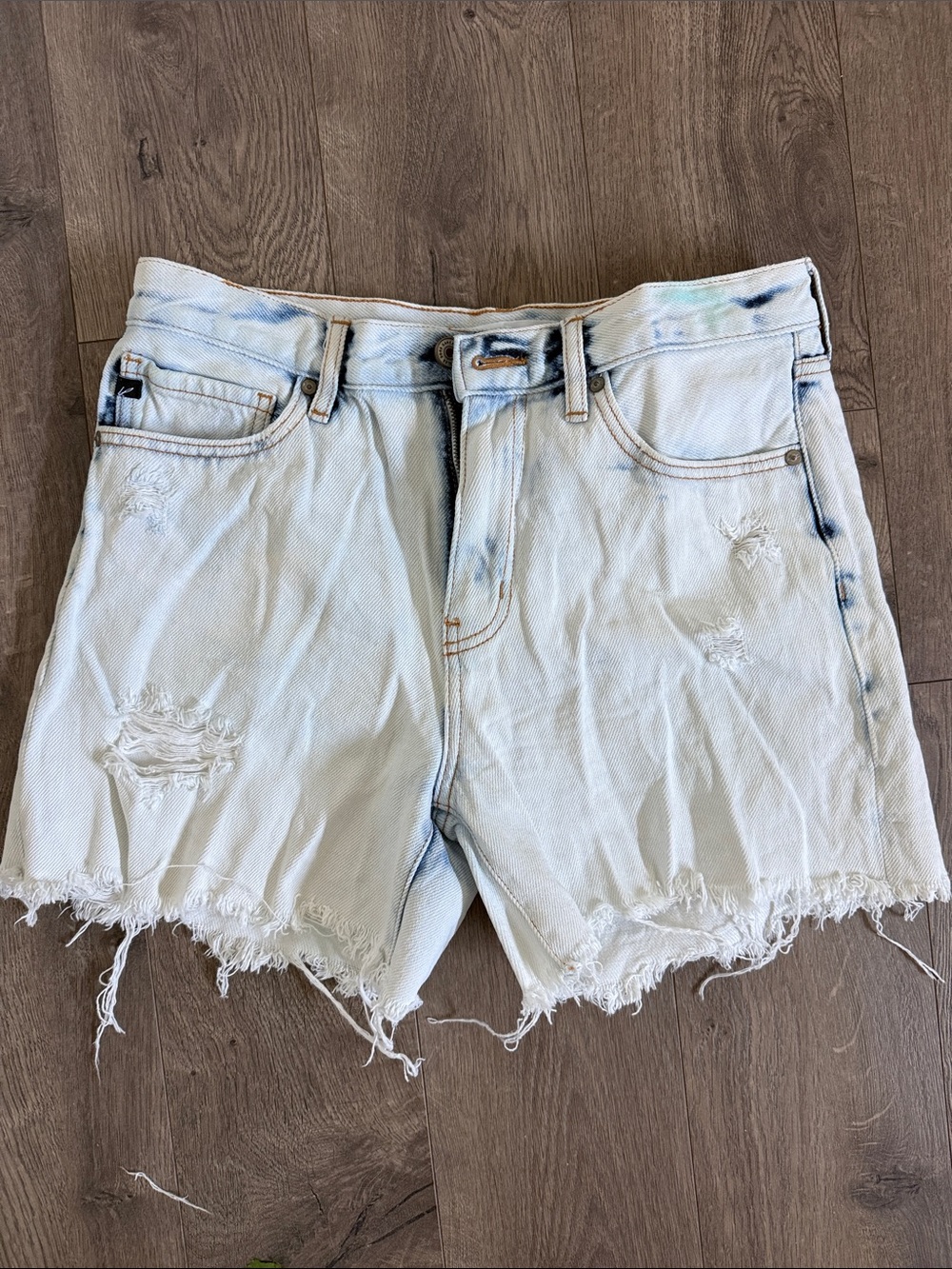 Kancan Women’s Denim Jean Shorts size 9 / 28